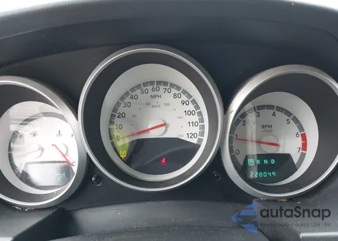 2010 Dodge Grand Caravan Hero z USA, uszkodzony, nr VIN 2D4RN3D1XAR363591